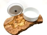 Futterstation RUSTY aus Olivenholz 2 x 1,5 Liter Porzellanschalen